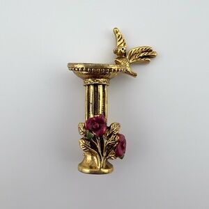 Vintage Bird Bath with Bird Gold Toned Brooch